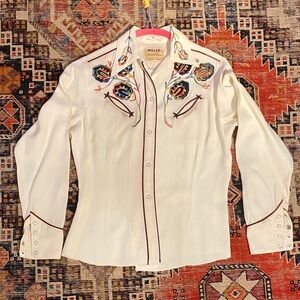 Vintage Womens Off-White Western Embroidered Pearl Snap Cowboy Button Down Shirt